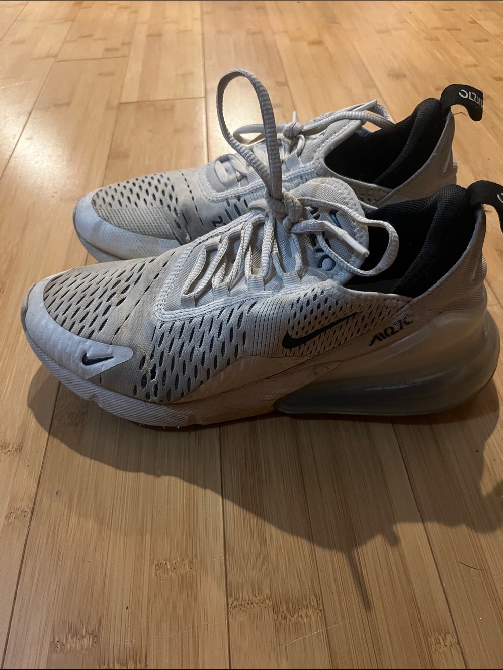 Nike Womens Airmax 270